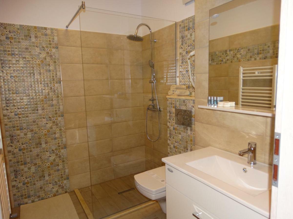 Oni Venus Apartament Cluj-Napoca Eksteriør bilde
